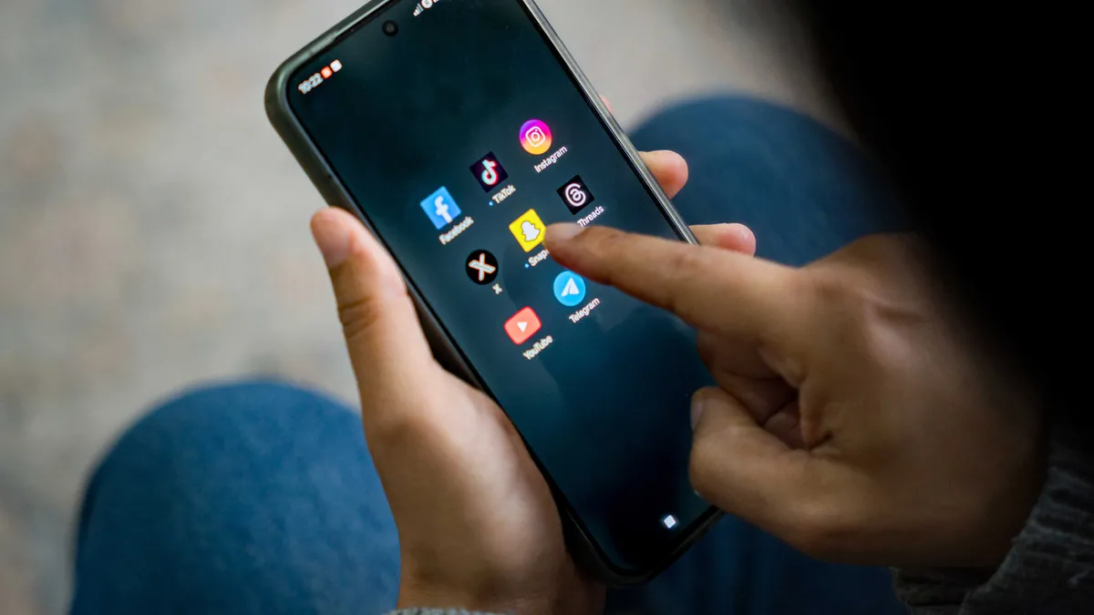 Sosyal medya için kritik hafta! Hedef 48 saat içinde çözüm