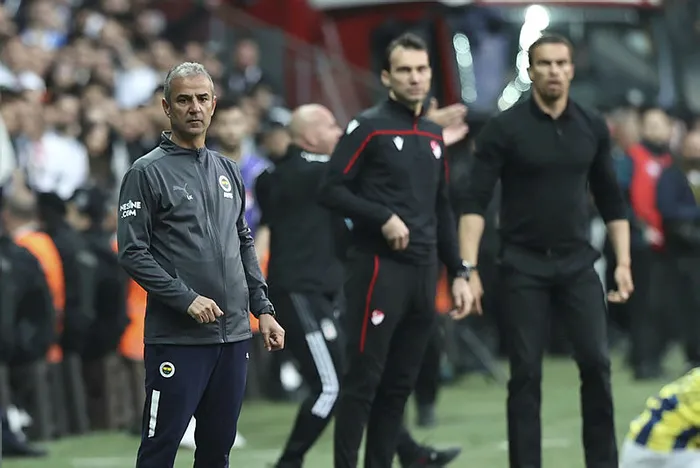 fenerbahce-teknik-direktoru-ismail-kartaldan-besiktas-derbisi-sonrasi-aciklama-1652037836001.jpg Fenerbahçe Teknik Direktörü İsmail Kartal'dan Beşiktaş derbisi sonrası açıklama
