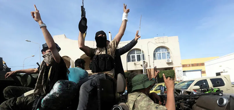 Son dakika: Libya'da Hafter'e ağır darbe