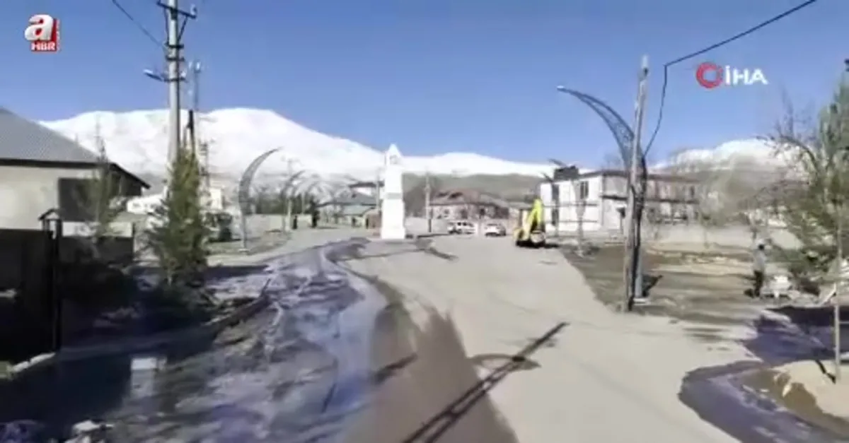 Süphan’ın eteklerinde kartpostallık belde