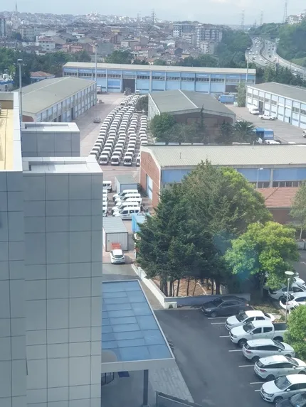 CHP’li İmamoğlu’nun makam aracı şovu fiyasko çıktı! Burası Yenikapı Miting Alanı değil İSKİ Genel Müdürlüğü!