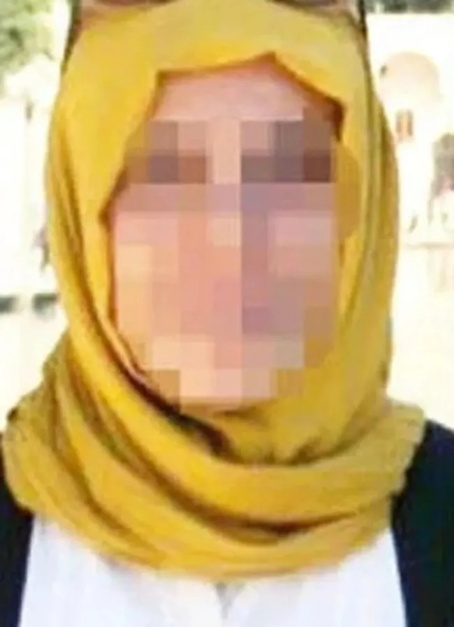 kanserim-oyununda-karar-verildi-8-yil-baskasiyla-yasadi-40-bin-tl-tazminat-odeyecek-1624606315773.jpeg 'Kanserim' oyununda karar verildi! 8 yıl başkasıyla yaşadı, 40 bin TL tazminat ödeyecek - 1