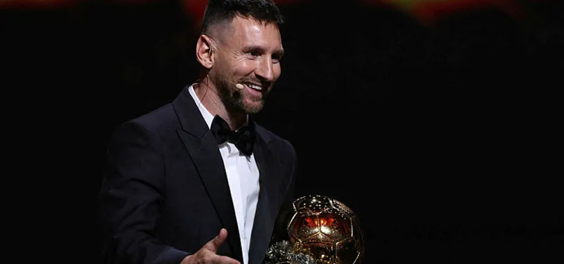 Futbol dünyasının en prestijli ödülü Ballon d'Or Lionel Messi'nin oldu