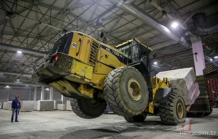 Bursa'da fuarda sergilenecek mermerler yaklaşık bin 300 TIR'la taşındı 2