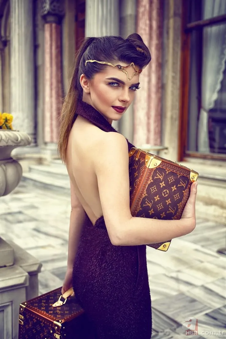 Pelin Karahan doğumdan sonra kısa sürede eridi! 12