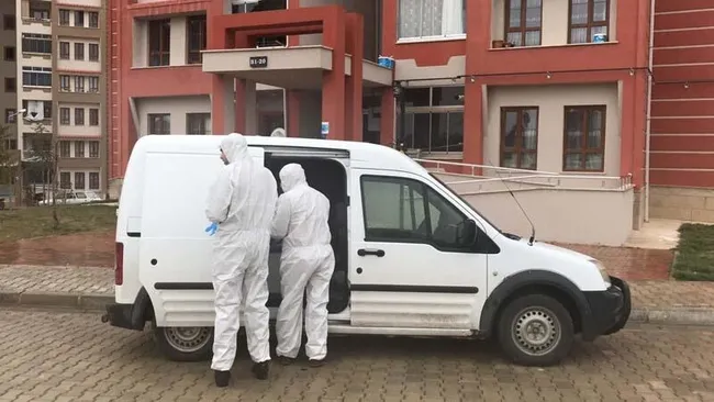 Karaman'da şüpheli ölüm! Yattığı kanepede ölü bulundu - 2