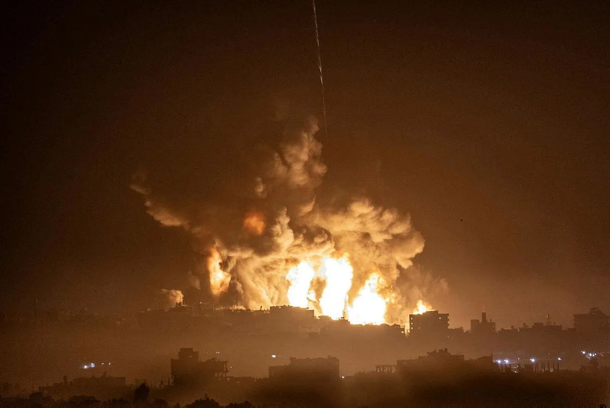 Katil İsrail Gazze'ye ölüm yağdırıyor! Hava saldırısı görüntüleri A Haber'de! İşte katliamın en net görüntüsü...