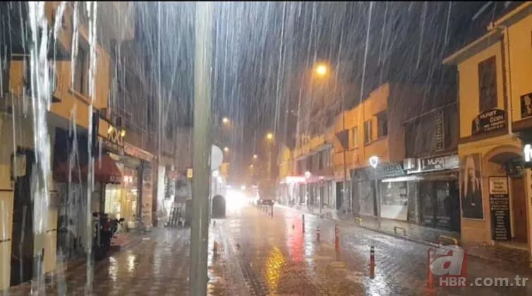 İstanbul'da beklenen yağış başladı 14