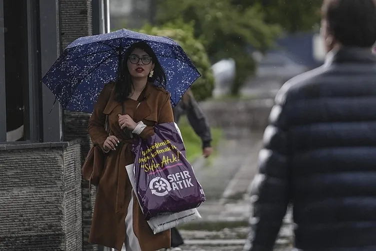 Winter is back in Russia! May 12 weather warning: Cold, rain, storm and thunder...