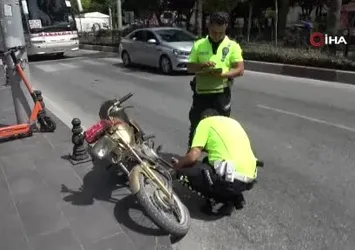 Motosikleti bırakıp kayıplara karıştılar