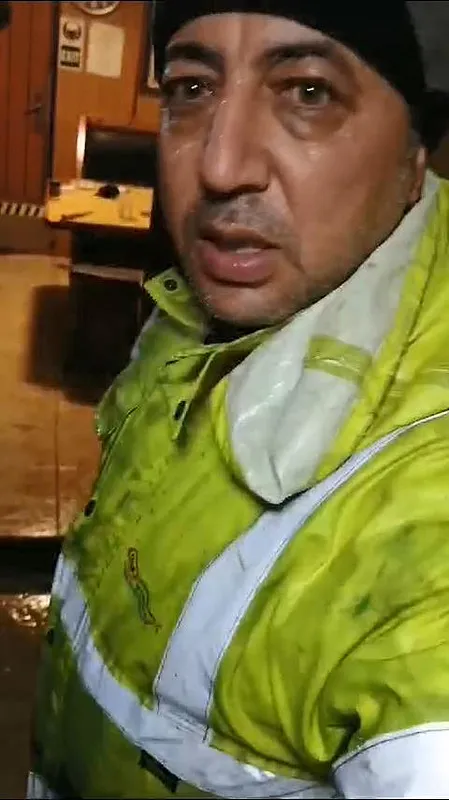 Marmara Denizi'nde gemi faciası! Batık gemiyi kurtarma çalışması hız kesmeden devam ediyor - 3