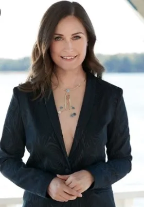 Finlandiya Başbakanı Sanna Marin’in gecelerde sergilediği dans şovunu dünya konuşmuştu! Marin’den eleştirilere yanıt: Ne var bunda? 2