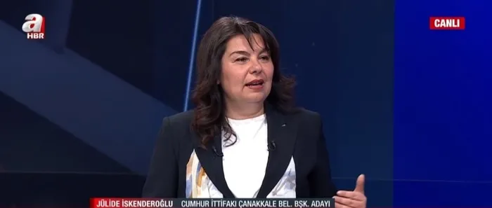 canakkale-icin-projeleri-neler-canakkale-belediye-baskan-adayi-julide-iskenderoglu-a-haberde-anlatti-1711136483638.jpg Çanakkale için projeleri neler? Çanakkale Belediye Başkan Adayı Jülide İskenderoğlu A Haber'de anlattı | “CHP 74 vaadinin 18’ini gerçekleştirdi” - 1