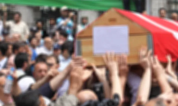 Cenaze namazı nasıl kılınır? Cenaze namazında hangi dua ve sureler okunur? Cenaze namazı farz mı?