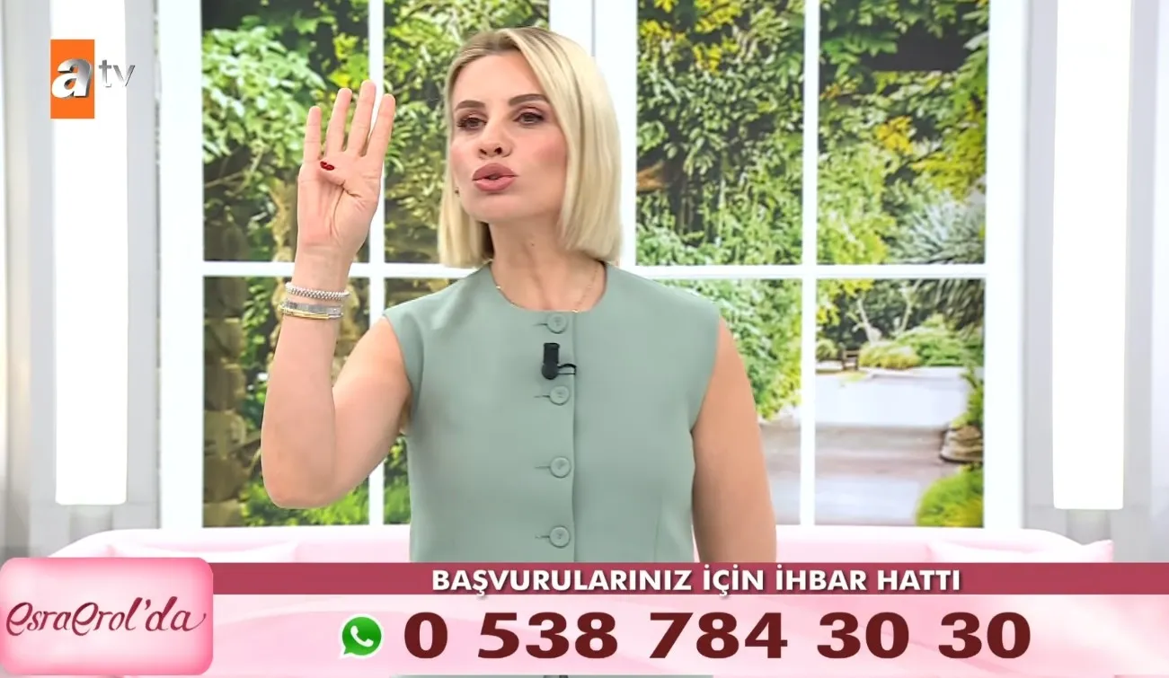 Esra Erol'dan hayat kurtaran hareket: Bu işareti bilmeyen kalmasın