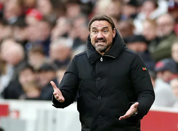 daniel-farke-kimdir-kac-yasinda-nereli-adi-besiktasla-anilan-daniel-farke-hangi-takimlari-calistirdi-1639057209455.jpg Daniel Farke kimdir? Beşiktaş'a geleceği iddia edilen Daniel Farke kimdir, kaç yaşında, nereli, kariyeri nasıl? - 3