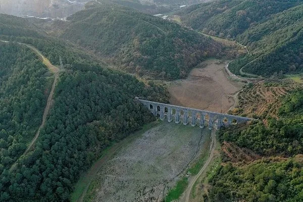 Eski Orman ve Su işleri Bakanı Veysel Eroğlu’ndan ders gibi kuraklık açıklaması: Vazifesini yerine getiremeyenler...