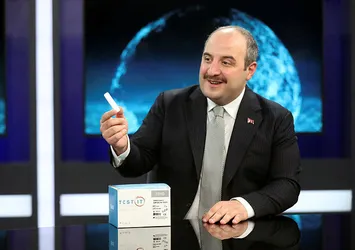 Sanayi ve Teknoloji Bakanı Mustafa Varank Yerli Tanı Kiti'ni tanıttı
