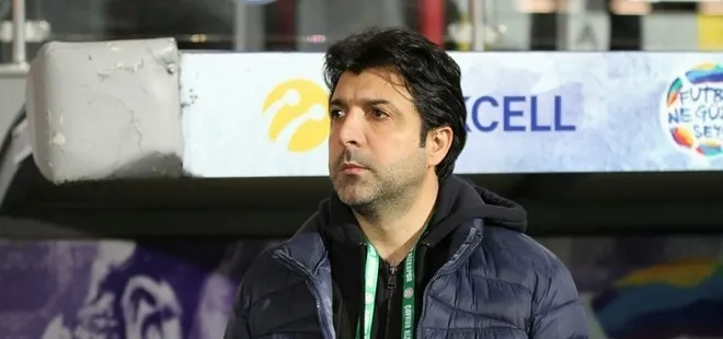 Eski milli futbolcu Oktay Derelioğlu’na büyük şok! Trafikte saldırıya maruz kaldı! Dehşet anları kamerada