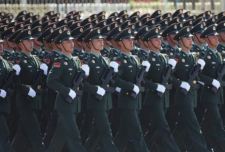 Çin Zafer Günü’nü ’dev’ geçit töreniyle kutladı