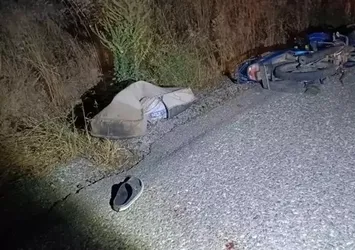 Uşak'ta motor devrildi: Sürücü ağır yaralı