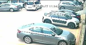 4 milyon liralık soygun! Arabanın içinden çaldılar