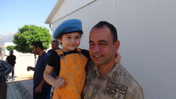 Gaziantep’te komandolar dualarla Suriye’ye uğurlandı