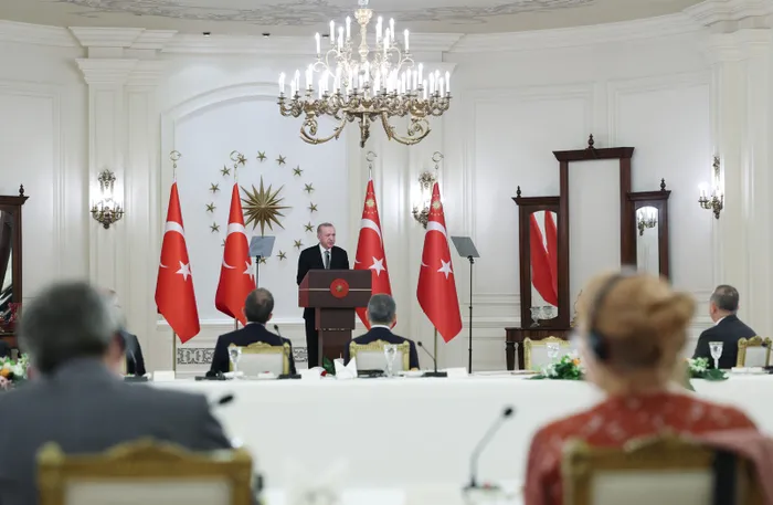 Son dakika: Avrupa Birliği üyesi ülkelerin Ankara büyükelçileri ile toplantı! Başkan Erdoğan'dan önemli açıklamalar - 4