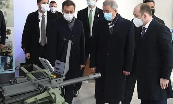 Milli Savunma Bakanı Hulusi Akar yerli Gatling'i inceledi! İlk kez görüntülenen yerli Gatling mest etti - 6