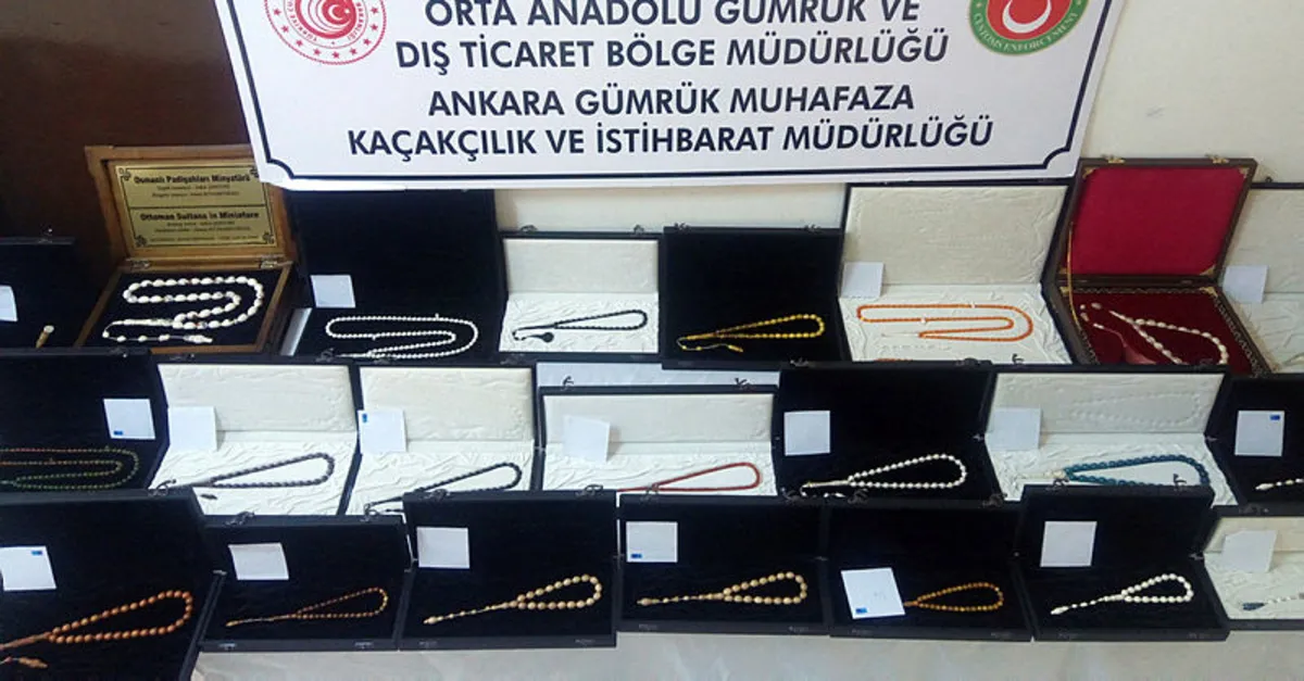 Ankara'da 1 milyon lira değerinde tespih ve doğal taş ele geçirildi | Video