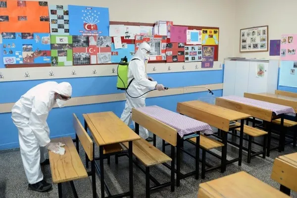 Çorum’da yüz yüze eğitime koronavirüs engeli! Ara verildi