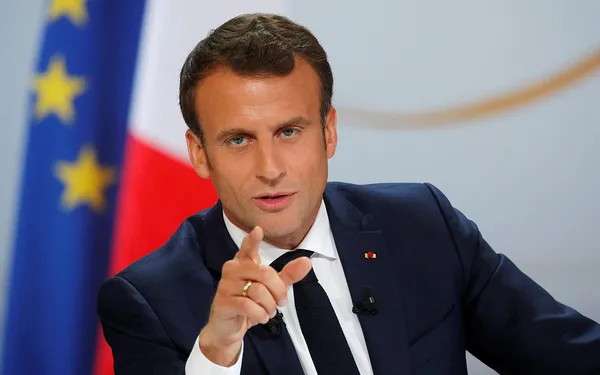 Fransa Cumhurbaşkanı Macron’un skandal açıklamalarına sert tepki: Osmanlı’nın varlığı Batı sırtlanlarını durduracak bir duvardı