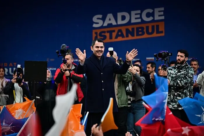 Cumhur İttifakı’nın İBB adayı Murat Kurum’dan canlı yayında anket açıklaması: 2’nin üzerinde bir puanla öndeyiz