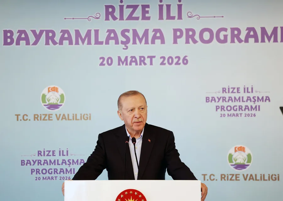 baskan-erdogan-rizede-allahin-hesabi-galip-gelecek-1774018481213.jpg Başkan Erdoğan Rize'de: Allah'ın hesabı galip gelecek - 2