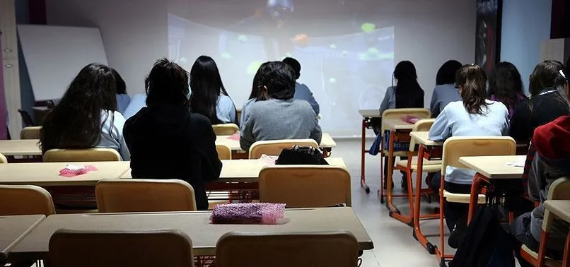 Son dakika: Kuşadası'nda eğitime 2 gün ara verildi