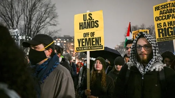 Beyaz Saray önünde Gazze’ye destek! Katilin finansörü Biden’a çağrı: İsrail’e silah göndermeyi bırak