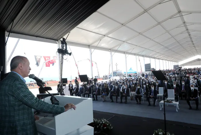 Son dakika: Başkan Erdoğan Adana’da: Türkiye’ye yatırım çağrısı! Dev projeler açıldı