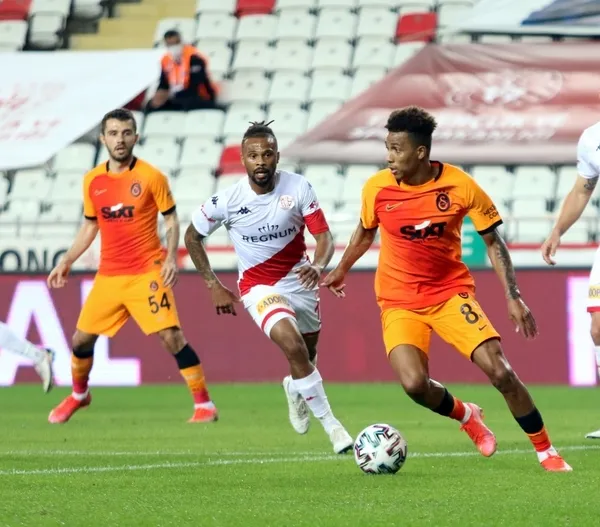 Aslan Mohemmed ile güldü | Antalyaspor: 0 - Galatasaray: 1 MAÇ SONUCU ÖZET Süper Lig 37. hafta...