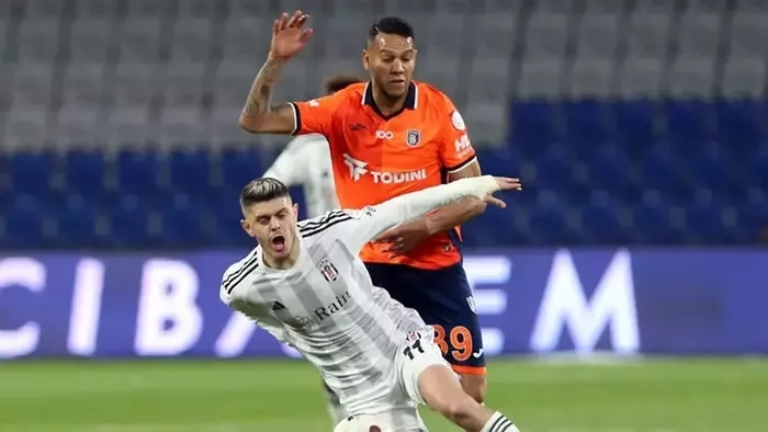 Başakşehir FK Josef de Souza ile yollarını ayırdı