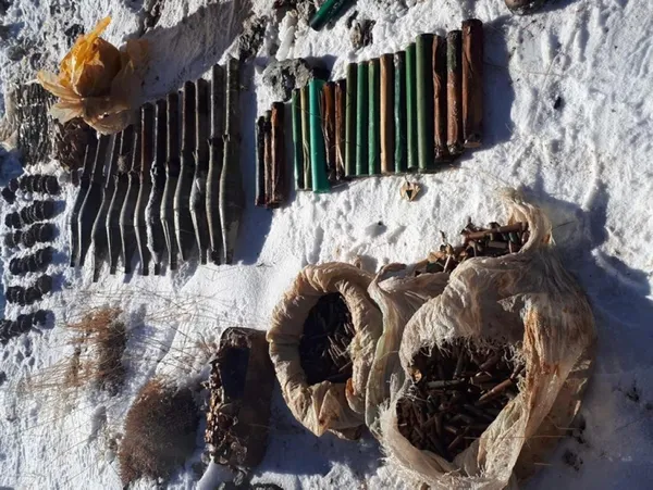 Van Başkale’de PKK bombaları ve mühimmat ele geçirildi