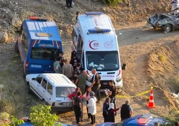 Adana'da piknik dönüşü kahreden kaza! 1 ölü 7 yaralı