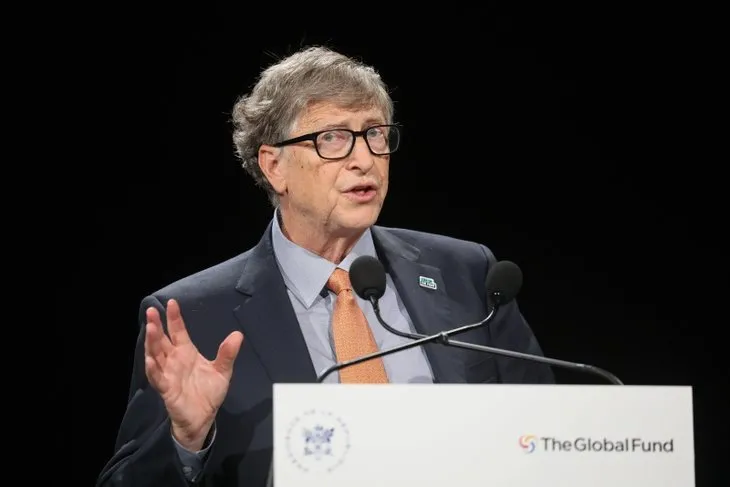 Koronavirüs ne zaman bitecek | Bill Gates merakla beklenen tarihi açıkladı