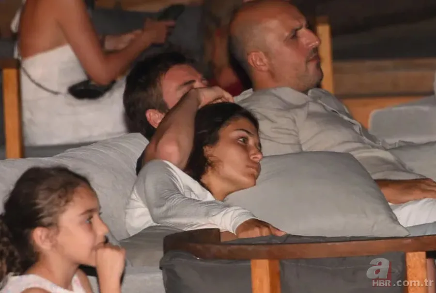 Murat Dalkılıç ve Hande Erçel’in romantik anları! Bodrum’da aşk tazelediler 2