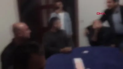 Kolpaçino filmi gerçek oldu! Villada kumar oynarken yakalandılar ceza yağdı |Video