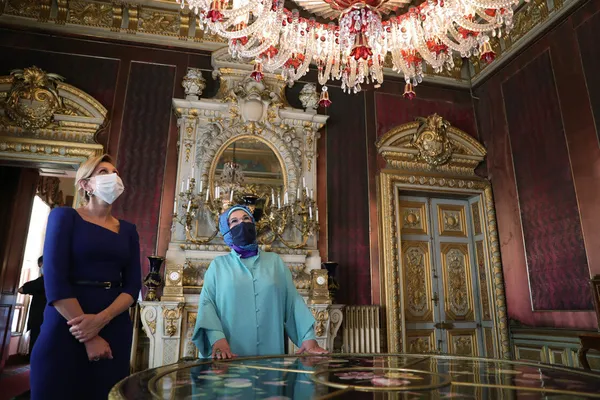 Ukrayna’nın First Lady’si Olena Zelenska’dan Emine Erdoğan’a teşekkür: Türkiye’nin desteğini sözleriyle değil eylemleriyle hissettik