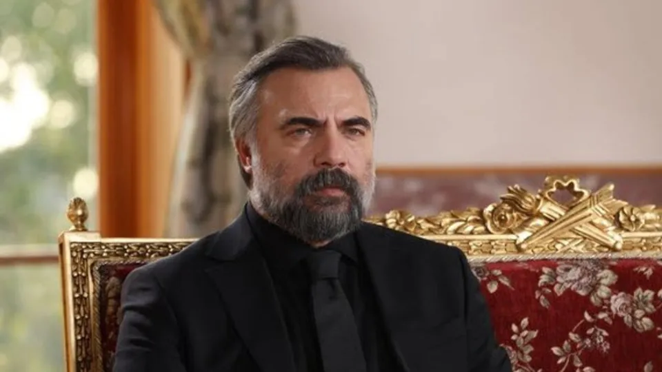 Eşkıya Dünyaya Hükümdar Olmaz zirveye demir attı!