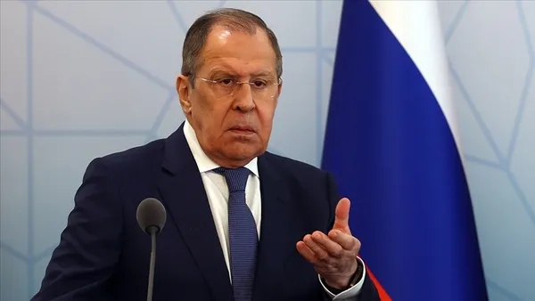 1695742414417.jpg Rusya Dışişleri Bakanı Lavrov’dan ABD hakkında bomba iddia! “Suriye’de tahıl ve petrol kaçakçılığı yapıyor” - 1