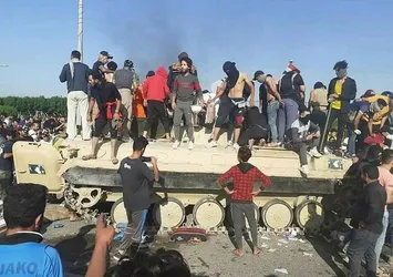 Irak'taki protestolarda 301 gösterici öldü
