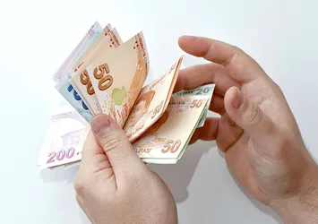 Borsa yükseliyor, TL değer kazanıyor