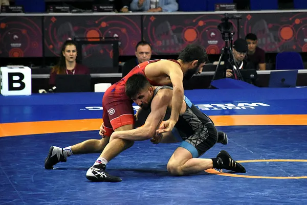 Milli güreşçi Süleyman Atlı Avrupa ikincisi oldu